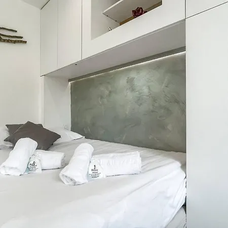 Apartment Homey Tidy - New / Proche Centre / Parking Gratuit / Entierement Equipe